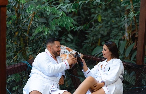 Ramonurcu Cabin | Romance and luxury: Glamping in Puyo and private Jacuzzi