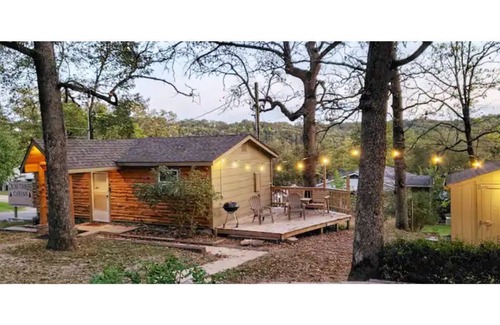 Rockaway Beach House | Romantic Cabin at the Lake - Campfire - Marina