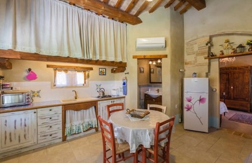 Mondavio Cottage | Romantic cottage "Tulips" - Agriturismo Borgo la Rovere