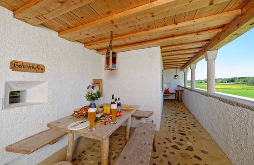 Eggstatt Apartment | Romantic farm on Lake Chiemsee with exclusive holiday apartments