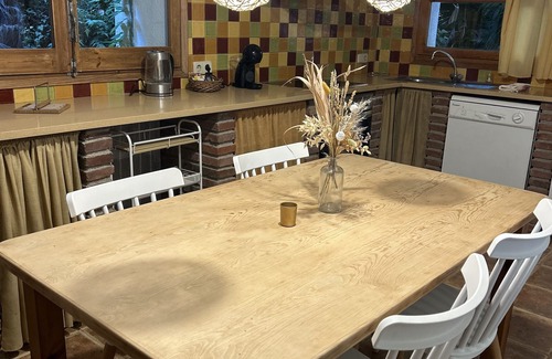 Arbucies House | Romantic getaway in the midst of nature. Dreamy dinner and breakfast included.