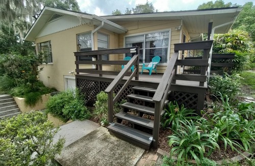 Clermont Apartment | Romantic getaway, lakeview 5 min from the Downtown!