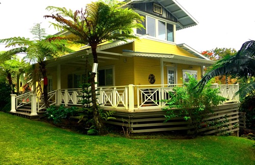 Hana House | Romantic Hana Hideaway, Big Ocean Views, Old Hawaii Charm