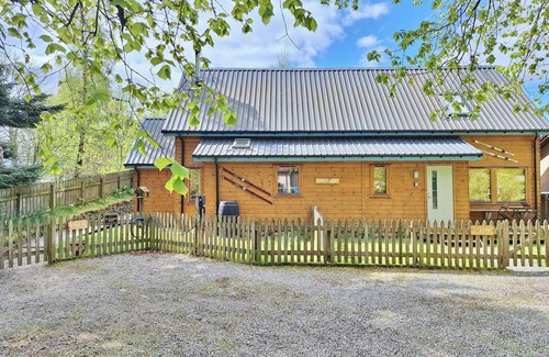 Newtonmore Cabin | Romantic Highland hideaway - Baltinna East Lodge