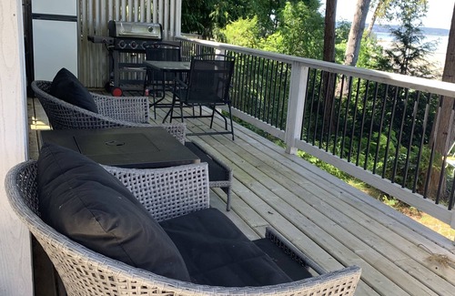 Savary Island Cabin | Romantic Luxurious Cabin With Spectacular Ocean View