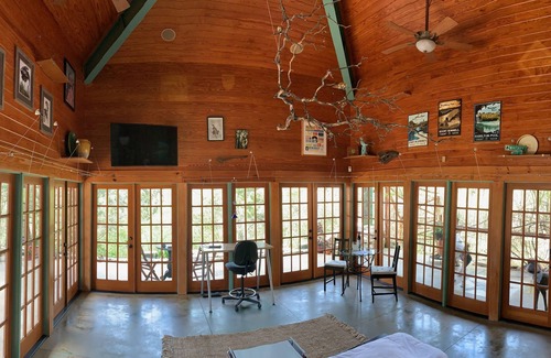 Scenic View West House | Romantic Secluded Studio with private Koi Pond and huge Natural Pool