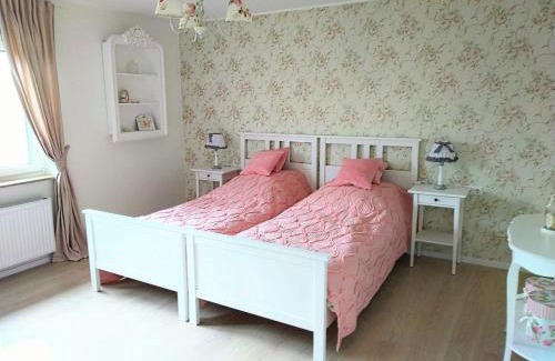 Neustadt Apartment | Romantic Style Apartment Titisee-Neustadt