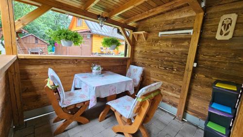 Zdiar Apartment | Romantické ubytovanie Holiday House Daniela & Štúdio Júlia