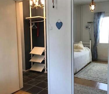 Oulu Apartment | Romanttinen Retrokaksio