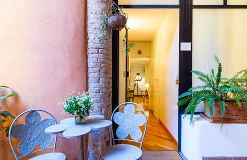 Navona Apartment | Rome center Campo de Fiori great reviews within walking distance to everything!