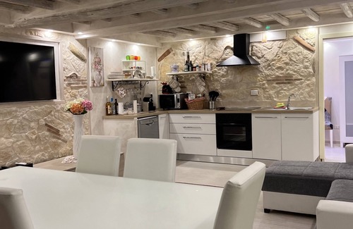 Repubblica Apartment | Rome historic center 800 meters from Trevi Fontain, 2 bathrooms