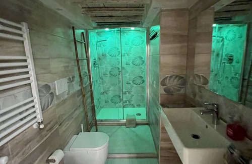 Repubblica Apartment | Rome historic center 800 meters from Trevi Fontain, 2 bathrooms