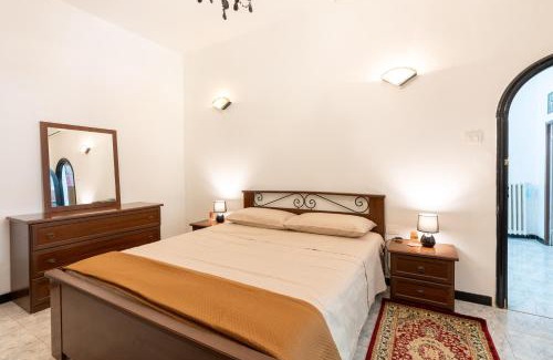 Tuscolano House | Rome House - Free WiFi - Secret Garden