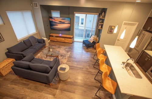 West Colfax House | Rooftop Escape featuring City & Mountain Views a Short Walk to Empower Field!