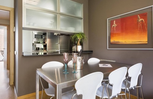 el Fort Pienc Apartment | Rooftop Pools Apartment, by Old Town!