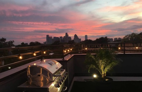 Old East Dallas House | Rooftop w/View! By Uptown-Deep Ellum-LoGreenville!