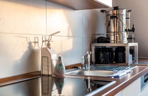 Reichenau Apartment | Room 3 with Shared Garden and Wi-Fi