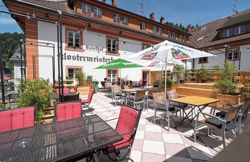 St. Blasien Apartment | Room 'Double Room 4' with Shared Garden and Wi-Fi