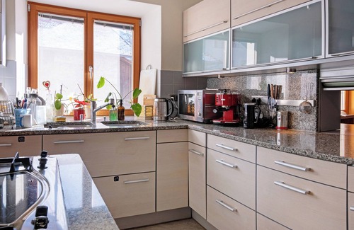 Sluderno Apartment | Room 'Hochwandnest Zi 2' with Mountain View, Shared Garden and Balcony