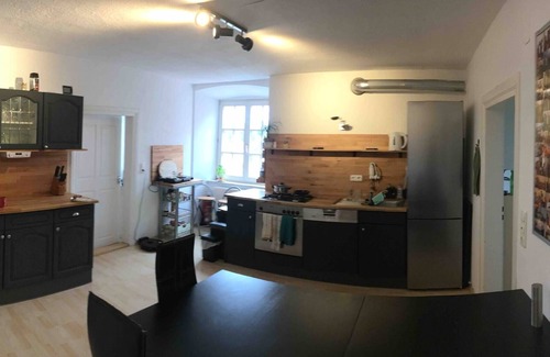 Kempten Apartment | Room in Apartment - Allgäuer Festwoche 150m Entfernt