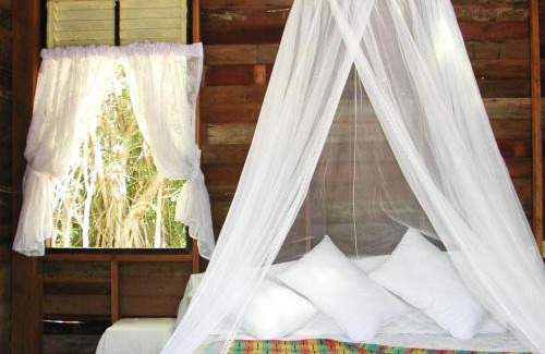 Nuea Khlong House | Room in Bungalow - Breathtaking Cottage of Koh Pu
