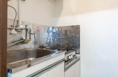 Motoyoyogicho Apartment | Room MtFuji Max 9 people 8 minutes to Shibuya 5 minutes to Shinjuku 1 minute to Harajuku 4 minutes walk from the station