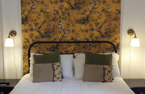 Inverness House | Room Only Corbies Rest
