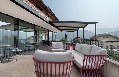 Sankt Josef Am See Apartment | Room 'Seaberhof 6' with Lake View, Shared Pool and Wi-Fi