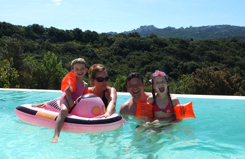 Aglientu Apartment | Room 'Tarzan Jane' with Shared Pool, Private Terrace and Air Conditioning