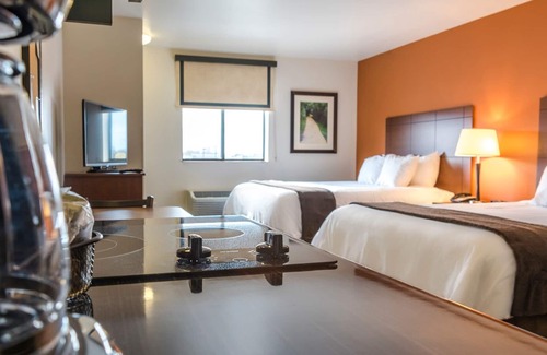Kalispell Hotel | Room with Full Kitchen and Pet Amenities – Explore Kalispell