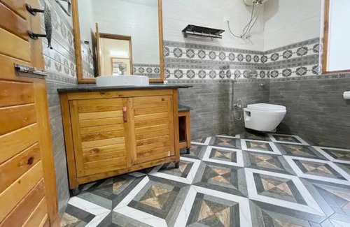 Aleo Cottage | Room with Magnificent views| Olive Manali Cottage