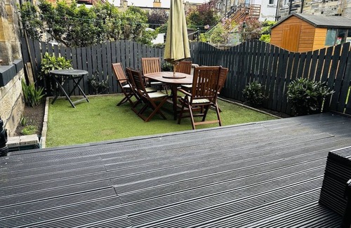 Newhaven House | Roomy home 1 level Free Parking