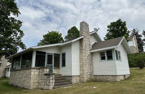 Egg Harbor House | Roomy Two Bedroom House Near Central Egg Harbor