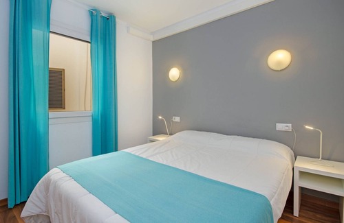 S'illot Apartment | ROSA DEL VENTS 3-A with terrace and sea views