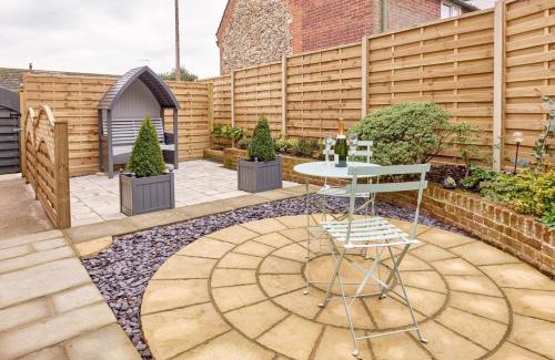 Dereham House | Rose Cottage - North Elmham