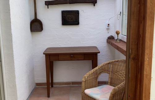 Dassow House | rose house
