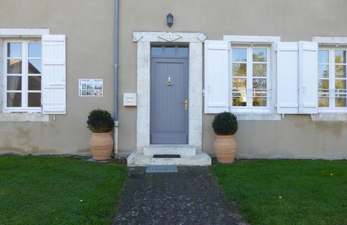 Tournecoupe House | ROSE Room, Saint Roch Bed and Breakfast, indoor heated pool