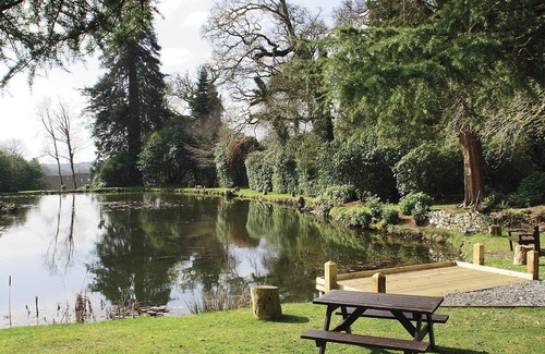 Liskeard Cottage | Rosecraddoc Manor - Riverbank
