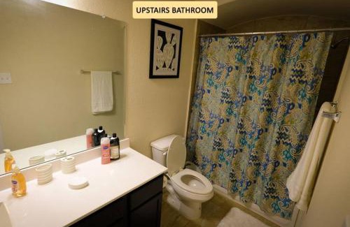 Rosenberg House | Rosenberg, Richmond, Katy, 2 Story, 10 Beds - Coopers Hill