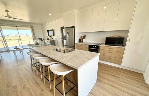 Port Victoria House | Rosie's Place - Stunning New Home with Coastal Views