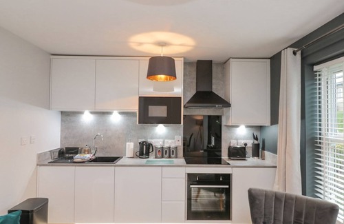 Filey House | ROSIE'S RETREAT, pet friendly, with pool in Filey