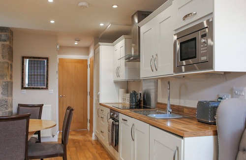 Roslin Cottage | Roslin Chapel Cottage - UK49193