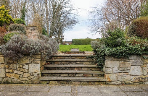 Roslin Cottage | Roslin Chapel Cottage - UK49193