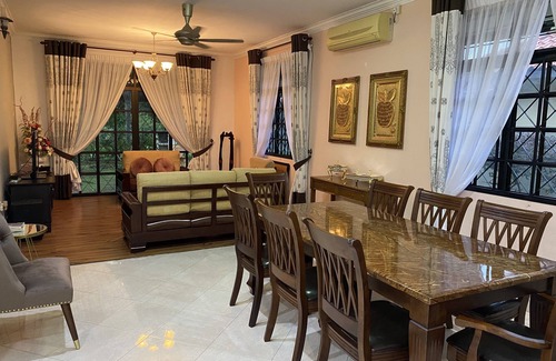 Kampung Telaga Batin House | Rosst Residence