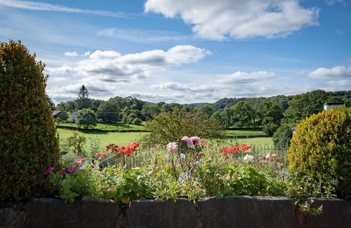 Windermere Cabin | Rosthwaite Woodland pod - a holiday Pod that sleeps 2 with an en-suite