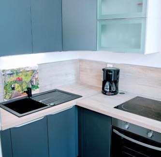Roubaix Apartment | Roubaix Gare wifi métro musée calme confort 6 lits - Gite le Ferrum