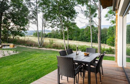 Cerny Dul Ski Chalet | Roubenka "Tam kde lišky dávají dobrou noc"