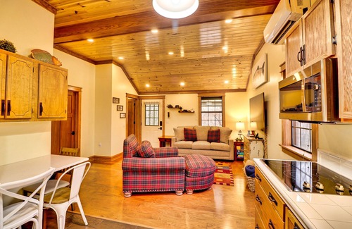 Mountain View Cabin | Round Bottom Roost. Quiet and secluded. Accessible to ALL the things.