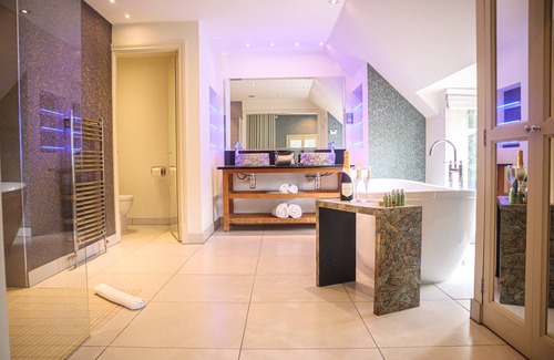 Wilmington Hotel | Rowhill Grange Hotel & Utopia Spa