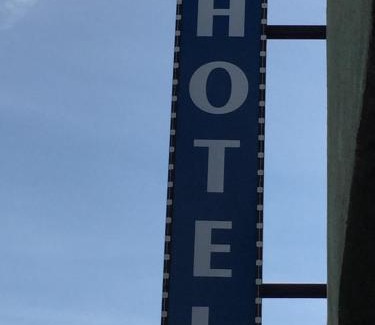 Little Armenia Hotel | Roxy Hotel